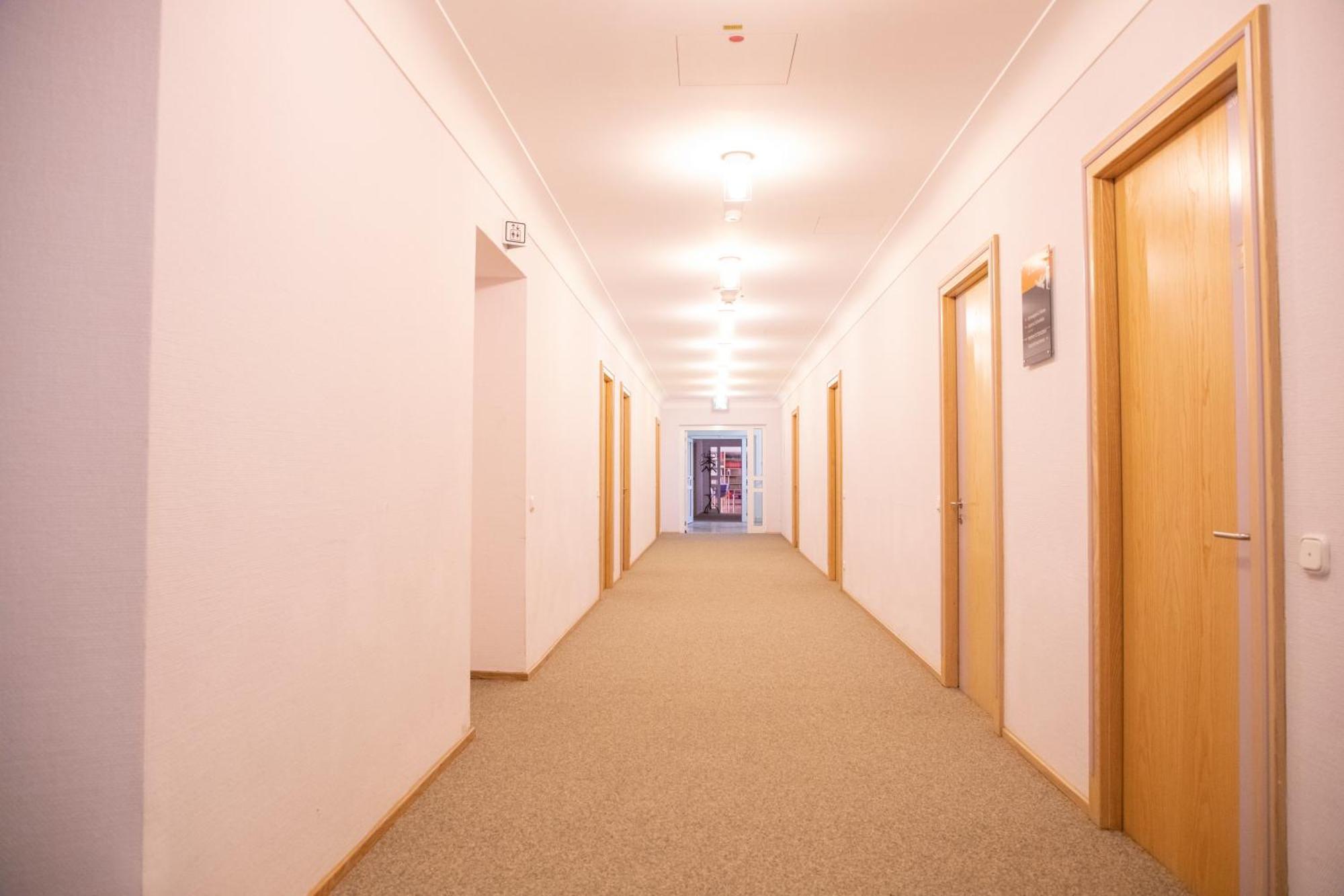 Отель Haus Der Begegnung Heilig Geist Бургхаузен Экстерьер фото