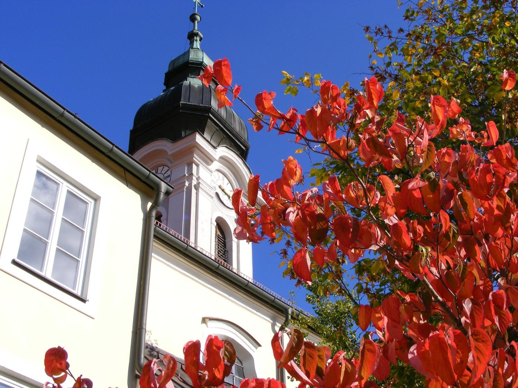 Отель Haus Der Begegnung Heilig Geist Бургхаузен Экстерьер фото