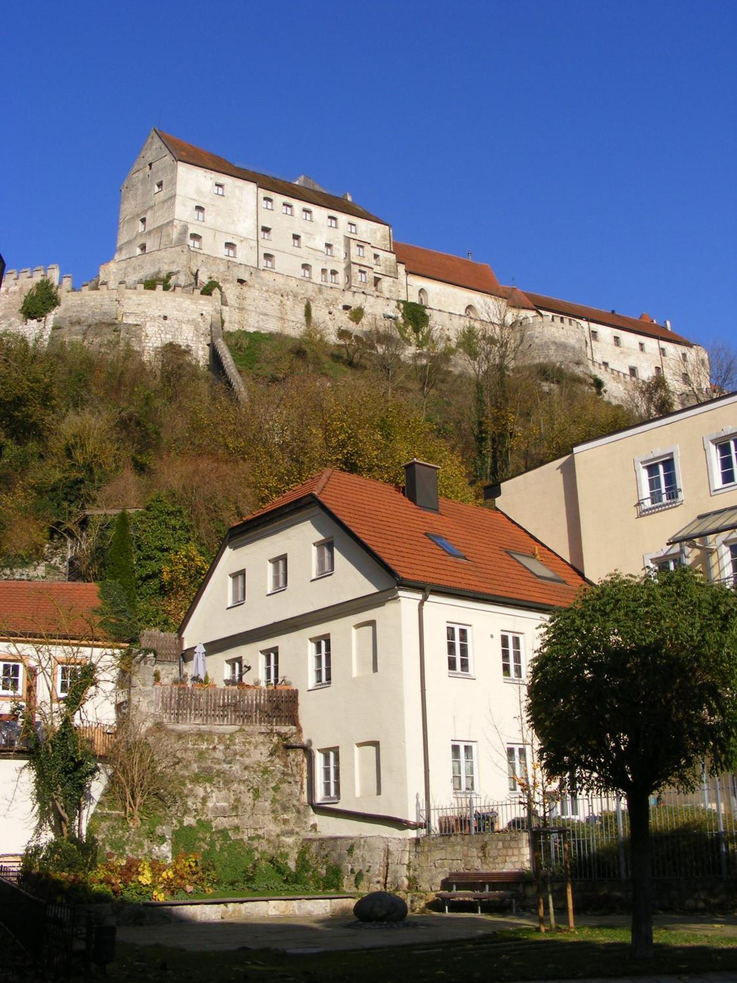 Отель Haus Der Begegnung Heilig Geist Бургхаузен Экстерьер фото